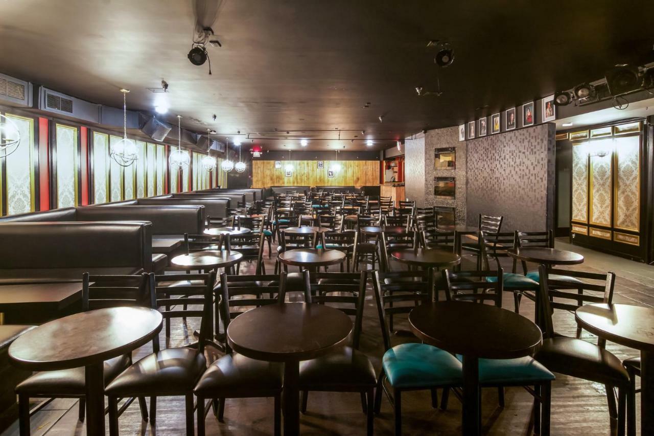 Red Lion Inn & Suites Abbotsford Bagian luar foto